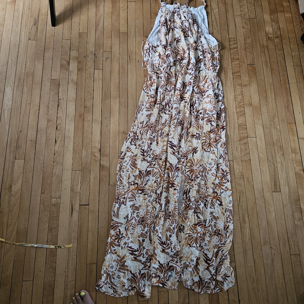 NWT Dress Womens XL Brown Floral Halter Maxi Pleat Slit Neutral Sundress Resort - Picture 2 of 6